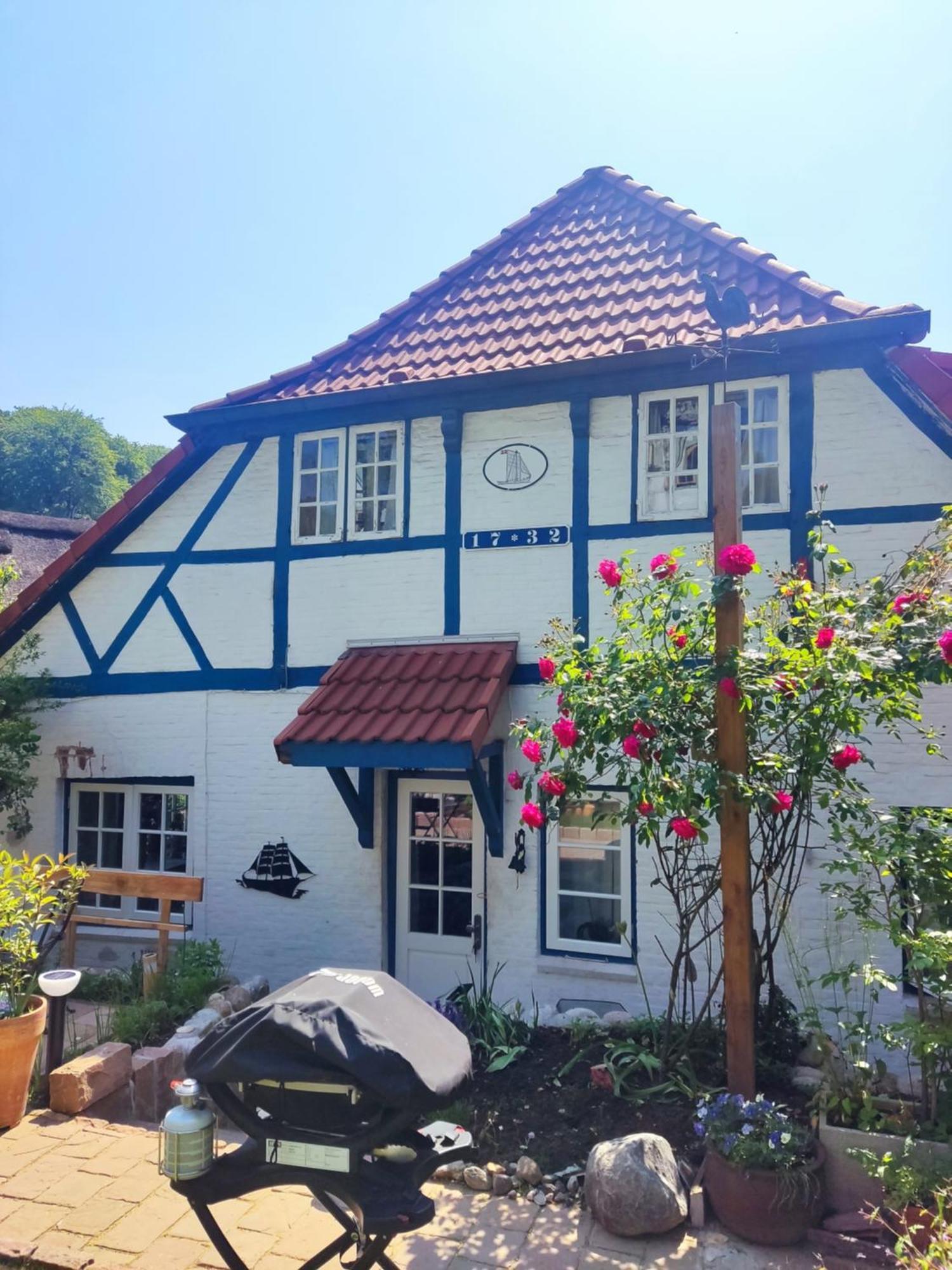 Fischerhaus Blankenese Гамбург Экстерьер фото