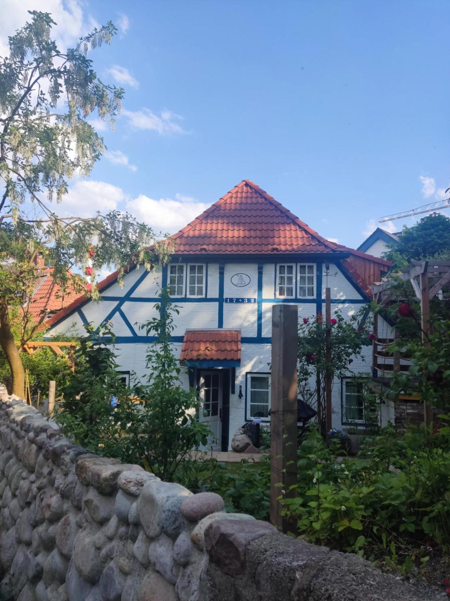 Fischerhaus Blankenese Гамбург Экстерьер фото